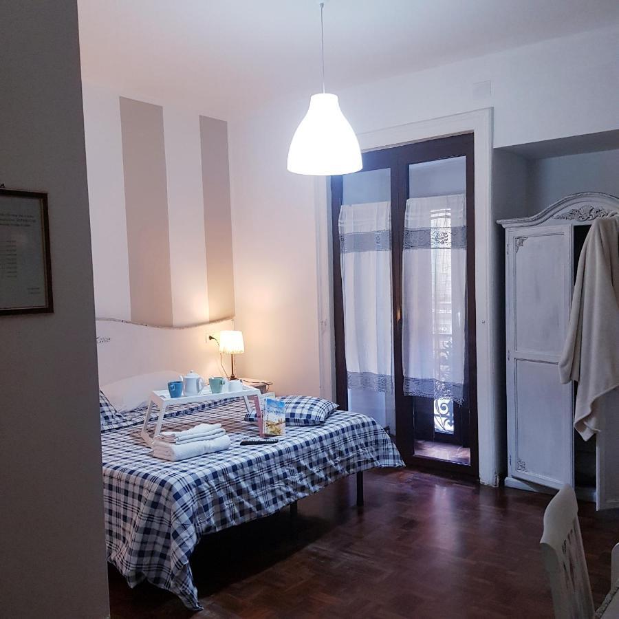 B&B Napoli Centrale Room&Jacuzzi Eksteriør billede