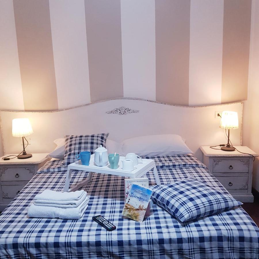 B&B Napoli Centrale Room&Jacuzzi Eksteriør billede