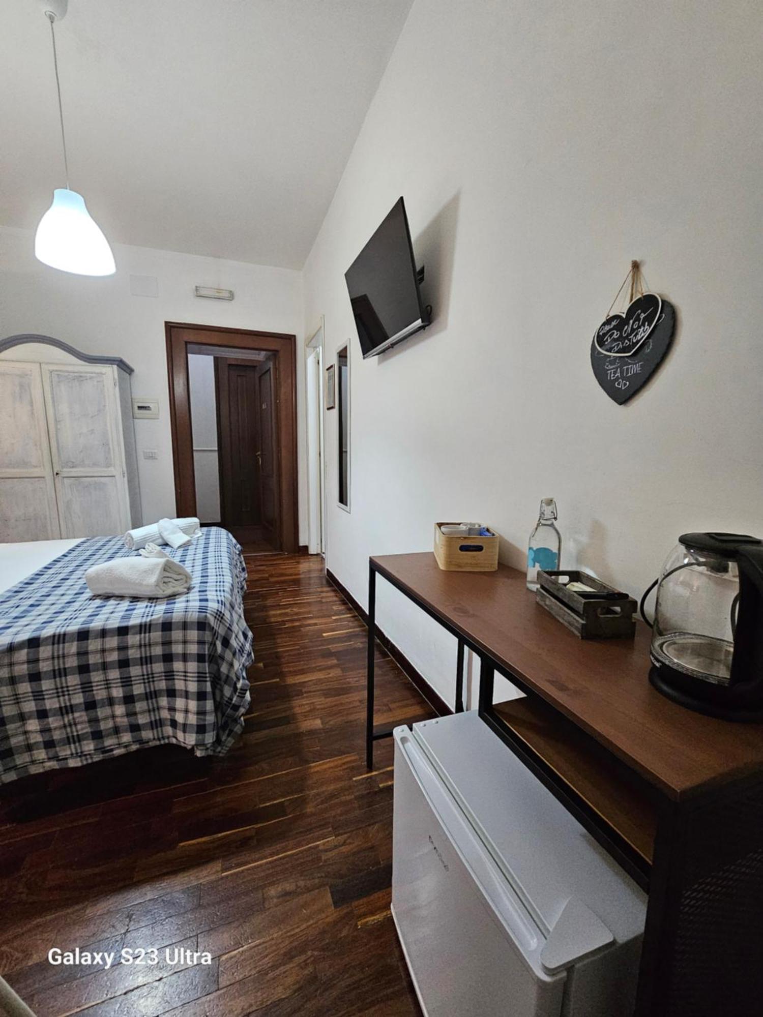 B&B Napoli Centrale Room&Jacuzzi Eksteriør billede